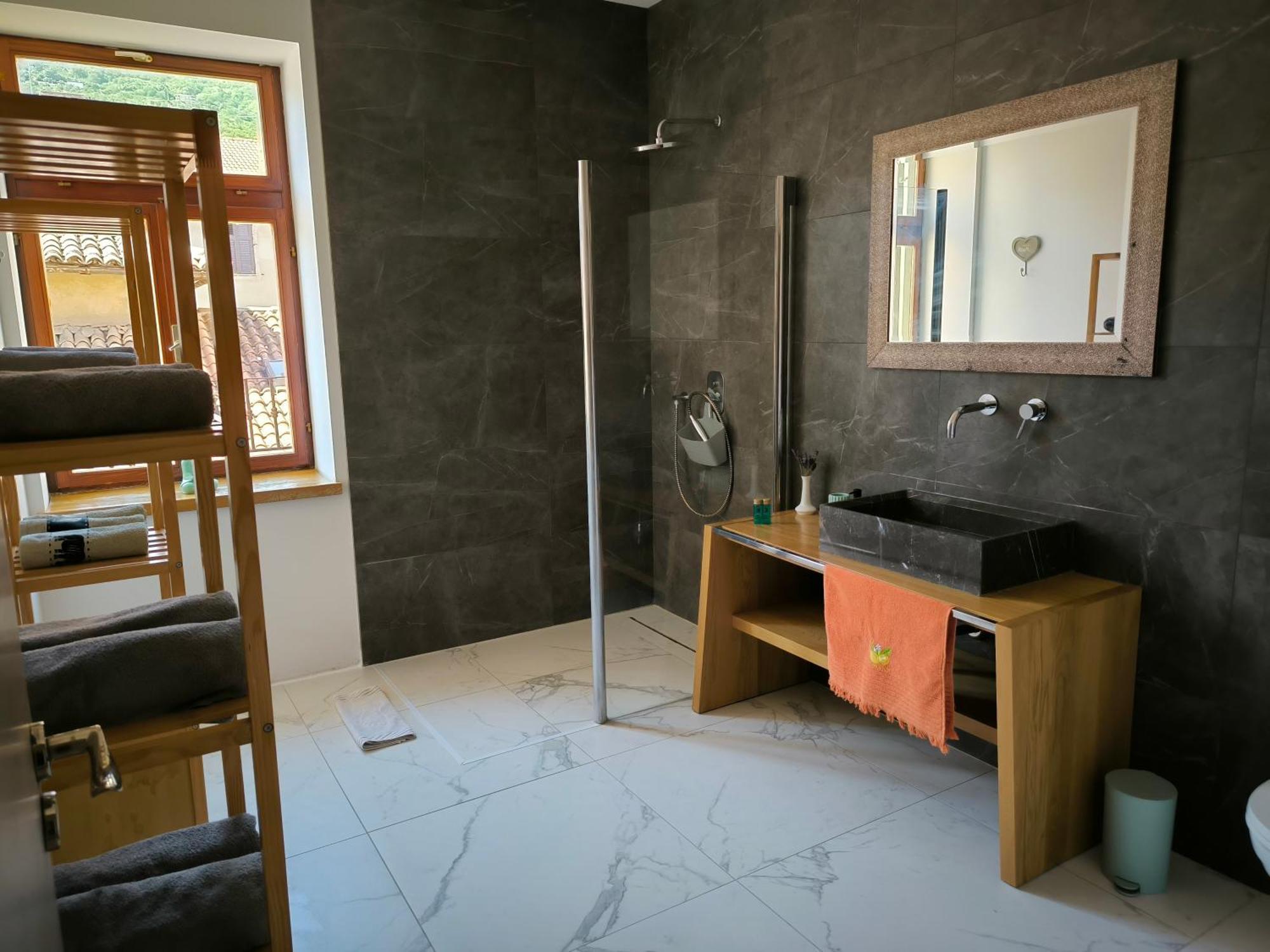 Matea Apartman *