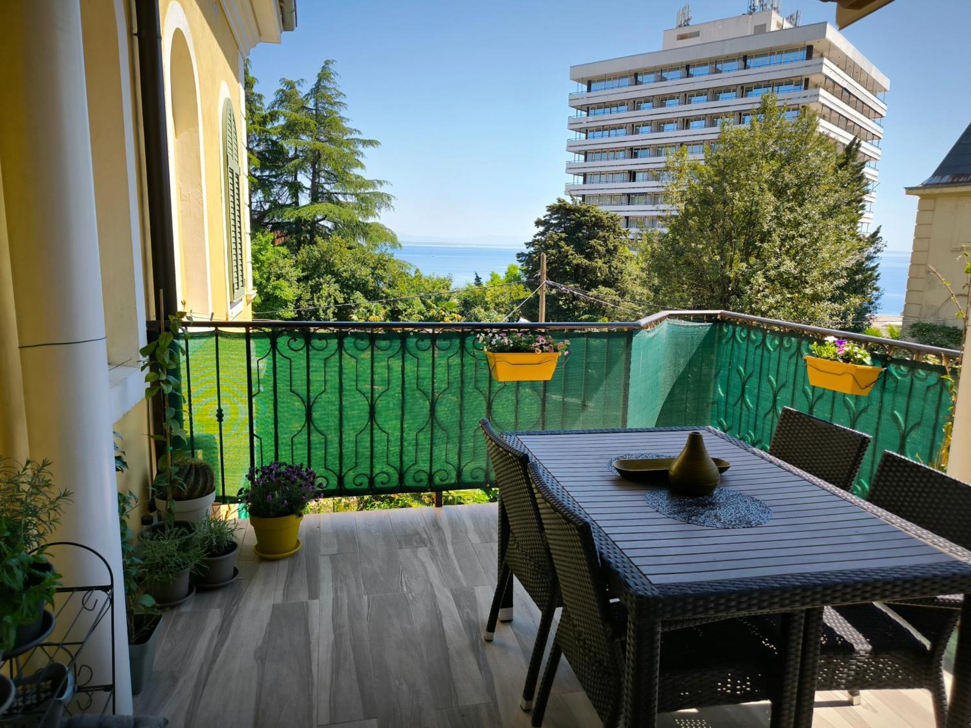 Matea Apartman *